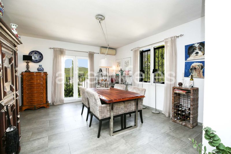 Foto c008a4dc-0cc3-4405-9141-d3d46206a977. Xalet a carrer bassa 10 a Altea la vella Altea