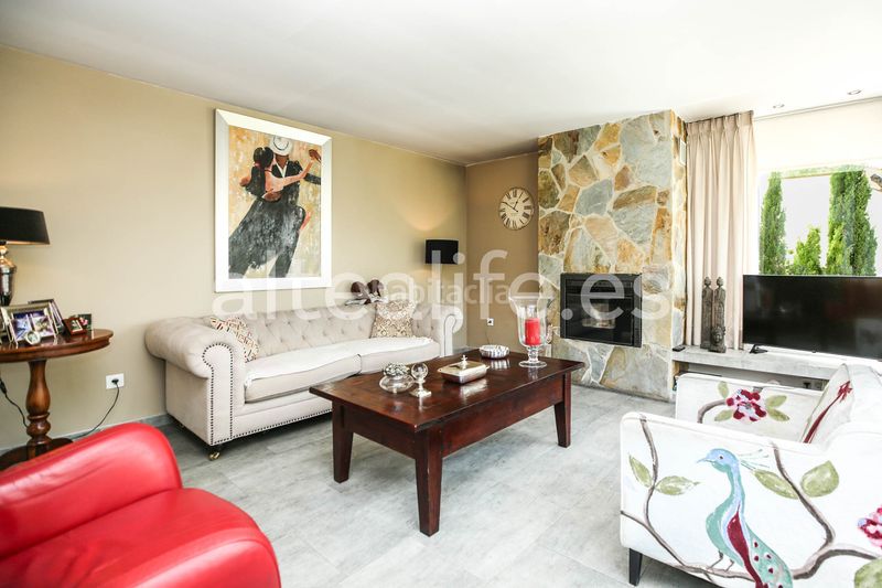 Foto d7f5cb66-725c-4708-ae96-180494ccede3. Xalet a carrer bassa 10 a Altea la vella Altea