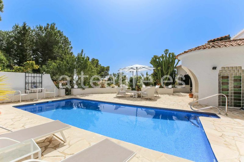 Foto ff618cc3-d1b8-47ed-b84e-a7c2c5a8c49a. Xalet a carrer bassa 10 a Altea la vella Altea