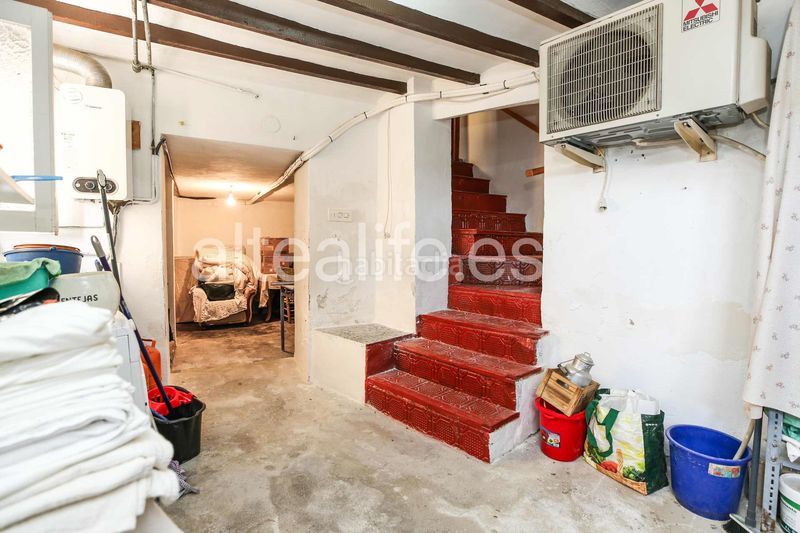 Foto 1e4e5c65-48b6-4a28-8567-1d376b0514b1. Casa adossada amb xemeneia aparcament a Casco urbano Polop