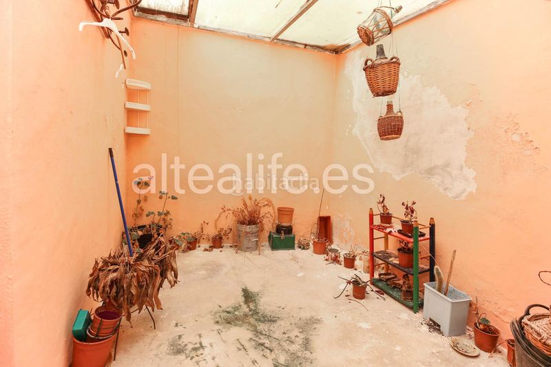 Foto 4499fbb9-91e6-4966-9dd4-656b5a9bf8f2. Casa adossada amb xemeneia aparcament a Casco urbano Polop