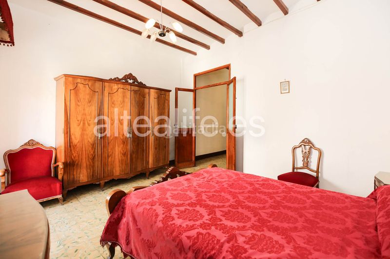 Foto 6d47ed37-8d00-4641-80f0-cb7e497d4d7b. Casa adossada amb xemeneia aparcament a Casco urbano Polop