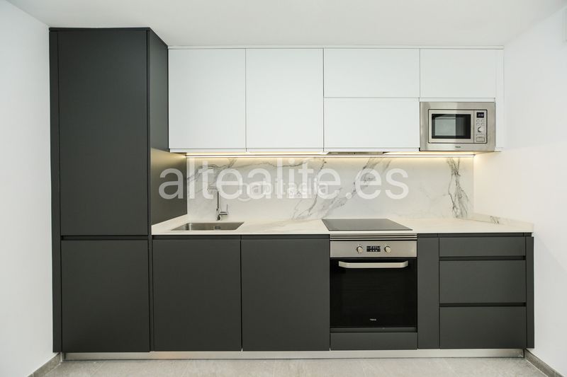 Foto 2ff0b939-b074-4d11-a067-cef38addcb3e. Apartament amb aparcament a Altea ciudad Altea