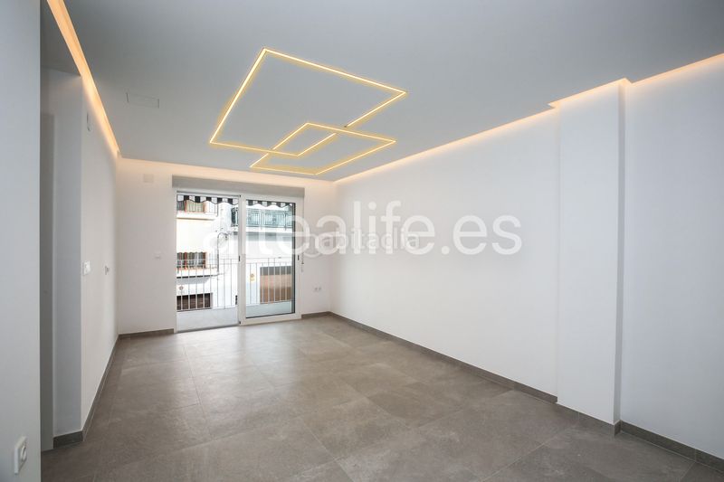 Foto 5af3f7c2-e2a7-4f91-bc88-f96d43bed2c7. Apartament amb aparcament a Altea ciudad Altea