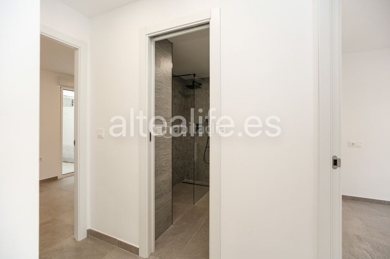 Foto ca641a51-beaa-4039-a5af-36bb8fd0ef80. Apartament amb aparcament a Altea ciudad Altea