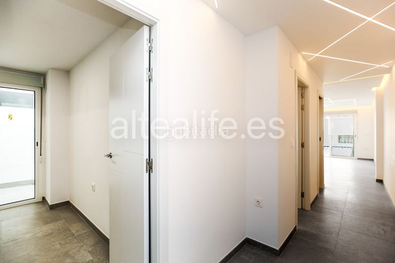 Foto ce277c95-f424-4009-acdf-57a75fc51da6. Apartament amb aparcament a Altea ciudad Altea
