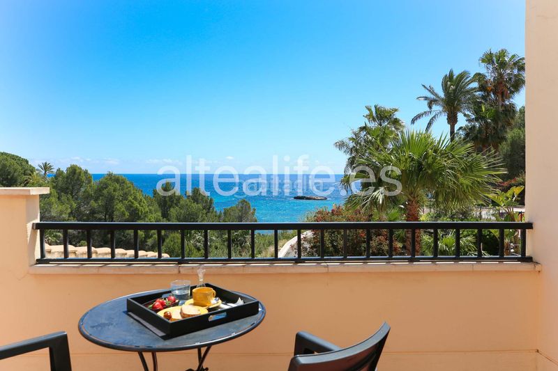 Foto 12f4bfa4-0d17-47cc-a0b8-144ba844ee6e. Apartament amb aparcament piscina a Mascarat Altea