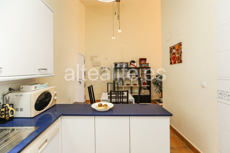 Foto 337aaf8d-5301-4c23-bddc-c350d486b846. Apartament amb aparcament piscina a Mascarat Altea