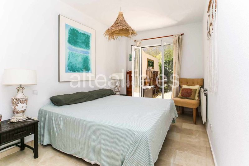 Foto 4042e758-11a2-414a-93e6-8f7b202a4d0e. Apartament amb calefacció aparcament piscina a Altea ciudad Altea