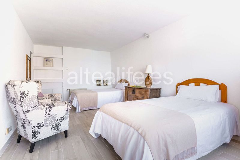 Foto 06b04d9c-dc05-4529-8727-83c9aea6a01d. Apartament amb xemeneia aparcament piscina a L´Olla Altea
