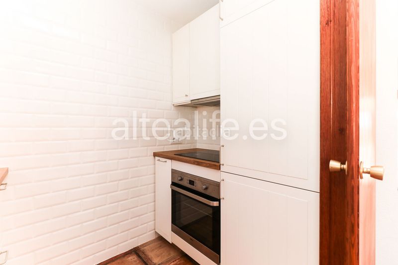 Foto 0175965f-8c00-420f-89c2-38dc5824078a. Apartament amb xemeneia piscina a Altea la vella Altea