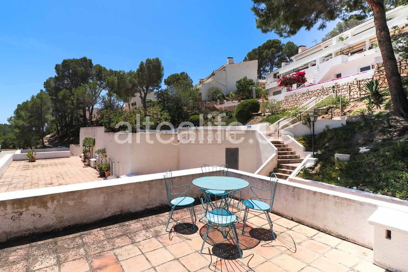 Foto 4674c86c-1232-40c2-a6fb-05be0231d62a. Apartament amb xemeneia piscina a Altea la vella Altea