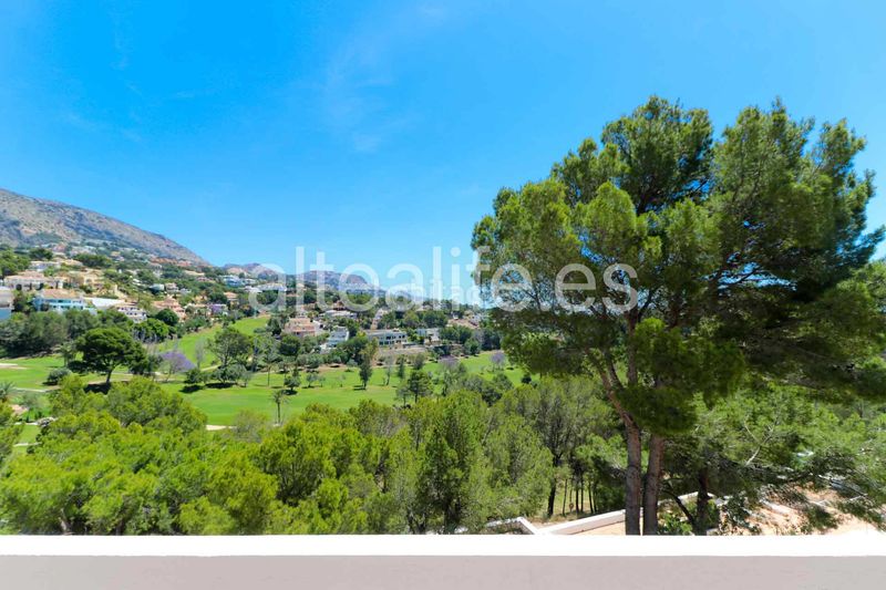 Foto 9f639dcd-0d4b-424a-8fad-c5d7a6cd6050. Apartament amb xemeneia piscina a Altea la vella Altea