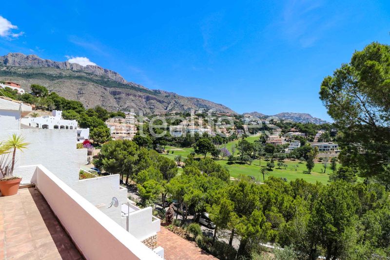 Foto d08b5f77-74d0-4725-838e-ad051b3f7bc7. Apartament amb xemeneia piscina a Altea la vella Altea