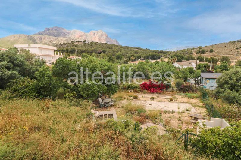 Foto aa593c5a-fda1-4750-a5b4-388c2ea25be7. Xalet amb xemeneia aparcament a Montebello - Nou Espai Nucia (la)