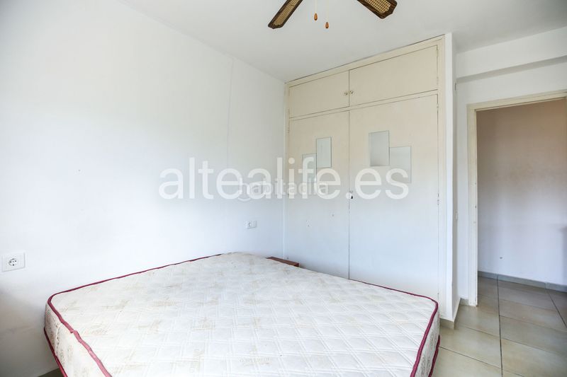 Foto dd5b2adf-7927-4387-8ac2-f65fac68998c. Xalet amb xemeneia aparcament a Montebello - Nou Espai Nucia (la)