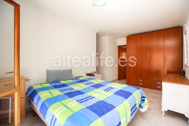 Foto 0e4a062e-8088-497b-82ec-c9aabbe8fc69. Apartament a Casco urbano Polop