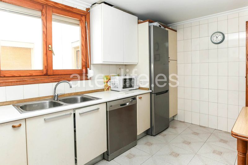 Foto 729ba5d4-304f-4a55-bf89-2b53cc823109. Apartament a Casco urbano Polop