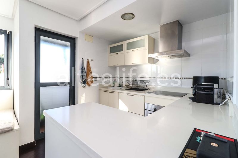 Foto 561b364b-dbc1-45d8-b117-305a63f5ad9b. Apartament amb aparcament a L´Olla Altea