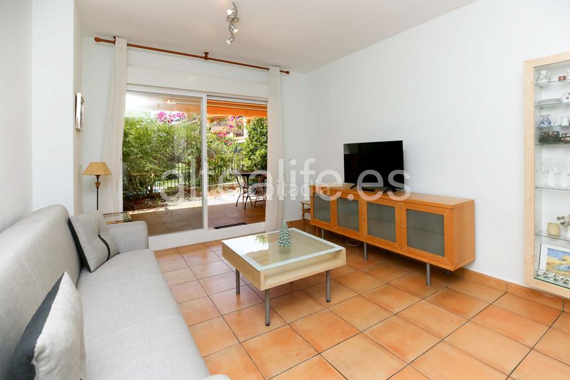 Foto 01d8e967-adad-4512-aacd-2913fa9faa13. Apartament amb calefacció piscina a Mascarat Altea