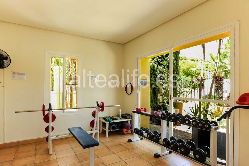 Foto 0c42e584-376f-4ea9-bed4-4233be50008d. Apartament amb calefacció piscina a Mascarat Altea