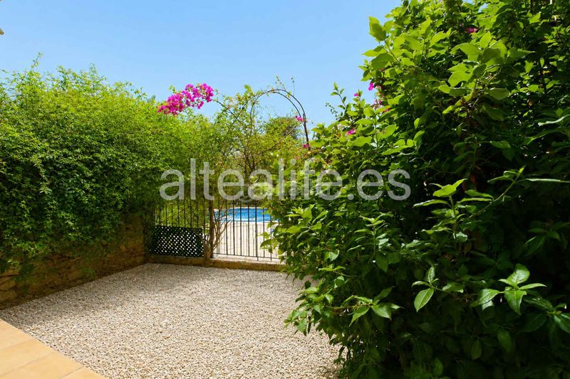 Foto 934db60b-a819-410f-bcaf-6e5f757c6079. Apartament amb calefacció piscina a Mascarat Altea