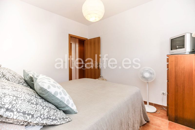 Foto 4ae5db14-837a-4980-937f-9b2167772111. Casa adossada amb xemeneia aparcament piscina a Montebello - Nou Espai Nucia (la)