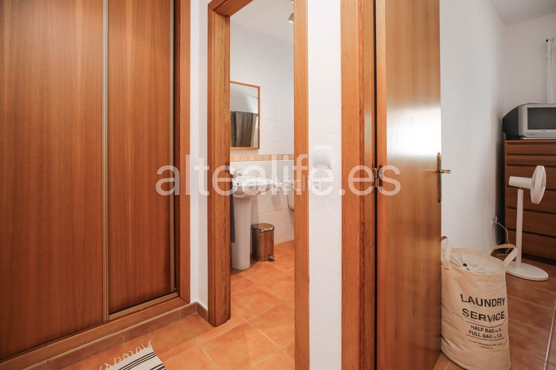 Foto a9f7f716-35fb-4a5c-97e2-2b0935f8b52d. Casa adossada amb xemeneia aparcament piscina a Montebello - Nou Espai Nucia (la)