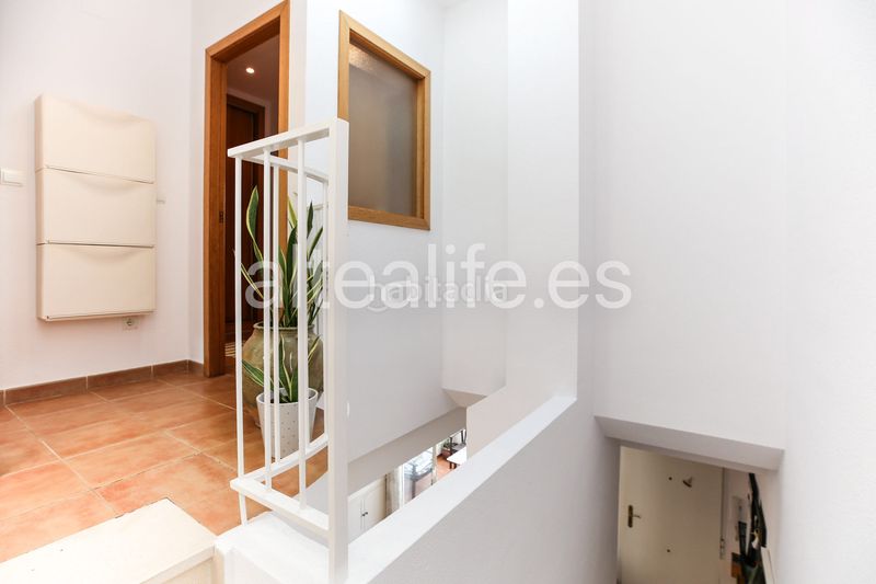 Foto fb0ca8d8-47fb-4ce9-be65-5668234b3446. Casa adossada amb xemeneia aparcament piscina a Montebello - Nou Espai Nucia (la)