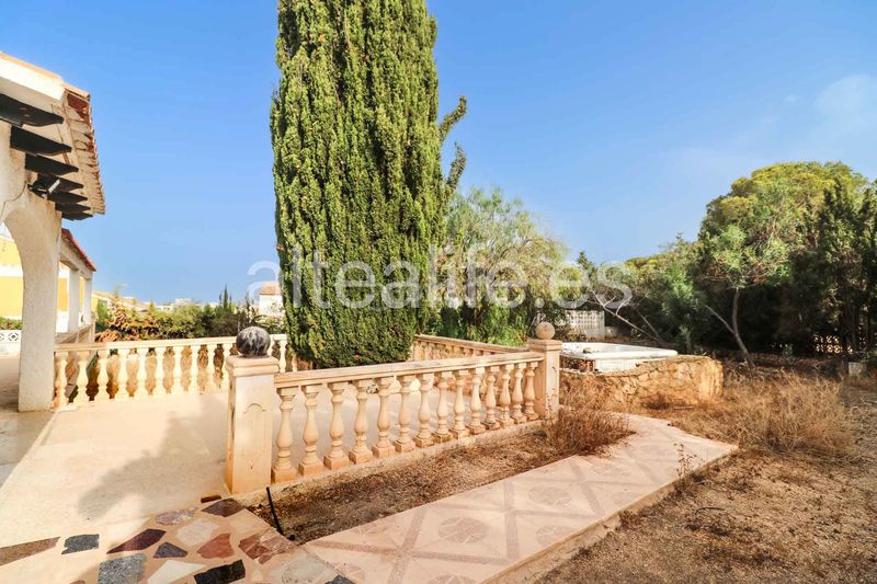 Foto c8962234-a036-4a28-85c4-565c142064c4. Xalet amb xemeneia aparcament piscina a Barranco Hondo Nucia (la)