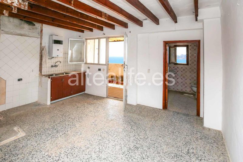 Foto 44398a91-d983-4152-9665-de5e4c0e2c57. Casa adossada amb xemeneia a Altea ciudad Altea