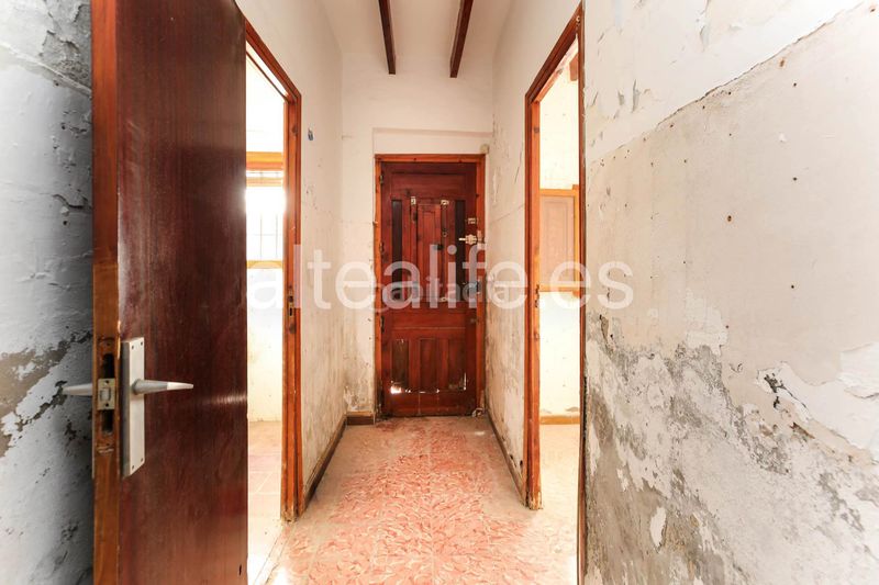 Foto b20ffc56-647e-4af6-868d-24134321bd2e. Casa adossada amb xemeneia a Altea ciudad Altea