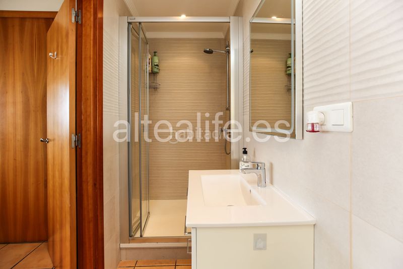 Foto 044cc0ee-3102-4ea7-98d7-40519a41122f. Apartament amb aparcament a Altea la vella Altea