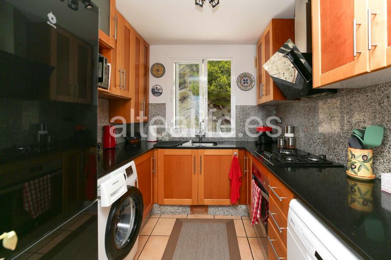Foto 28b6af96-f1ce-4bbf-a08c-1c91fff554f6. Apartament amb aparcament a Altea la vella Altea