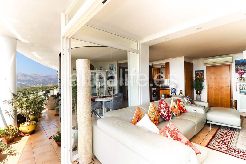 Foto 5006046a-1580-48a0-a77e-db965ba15409. Apartament amb aparcament a Altea la vella Altea