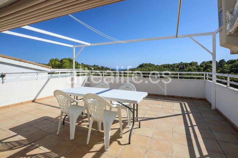 Foto e472e438-ab73-4004-b073-1bd81fa71ca4. Alquiler apartamento en calle eriso 1 apartamento en alquiler de corta estancia con terraza y vistas en sierra en Altea