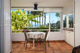 Lloguer Apartament  Cap-negret 5. Apartamento bajo en primera linea de playa en la zona de cap neg