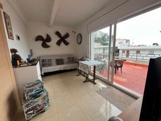 Apartament a Puig Rom-Canyelles-Almadrava. Magnífico apartamento  situado en el puig rom