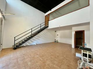 Miete Geschäftsraum in Els Grecs-Mas Oliva. Local comercial en alquiler en roses