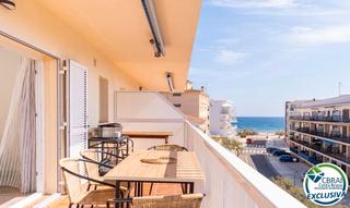 Apartament a Carrer de miguel de cervantes, 25. Magnífico apartamento de 2 dormitorios en venta – a solo 50 metr