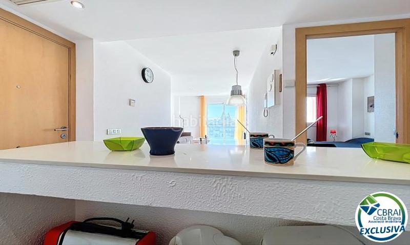 Foto ab5263b5-6d5d-49db-8779-ecba3944ccf0. Apartamento en avinguda pastor 1 en venta - , costa brava – magnífico apartamento de 1 dormitorio con vistas al mar y al canal en Roses