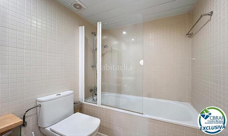 Foto ab7c0718-c3d3-4bc6-8bc2-708a15d07b9b. Apartamento en avinguda pastor 1 en venta - , costa brava – magnífico apartamento de 1 dormitorio con vistas al mar y al canal en Roses