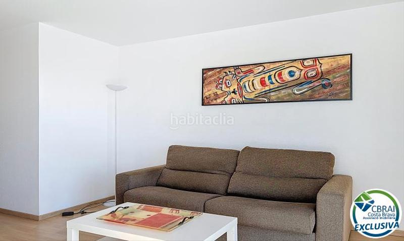 Foto ba7508fd-56ca-49dc-a743-3ffb20c8e675. Apartamento en avinguda pastor 1 en venta - , costa brava – magnífico apartamento de 1 dormitorio con vistas al mar y al canal en Roses