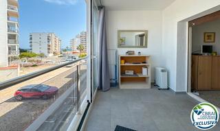 Estudi a Avinguda de la gola de l'estany 53. Estudio con licencia turística en segunda línea de mar – santa m
