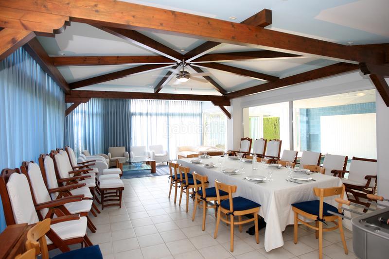 Foto 3f8a39e0-e46f-4b65-bd36-6a1d1253f5c0. Chalet en avinguda del mas mates 14 14 casa en venta girona en Roses