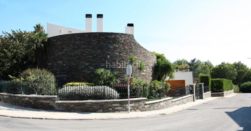 Foto a83d18e9-8b1e-4dfe-9764-04a04a83fdc0. Chalet en avinguda del mas mates 14 14 casa en venta girona en Roses