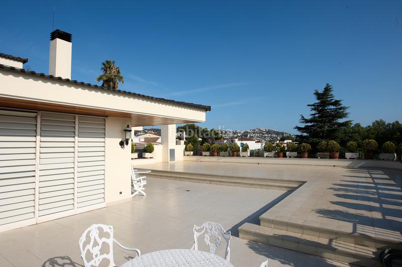 Foto a8d5d025-69bb-4eee-ba10-7283476330bb. Chalet en avinguda del mas mates 14 14 casa en venta girona en Roses