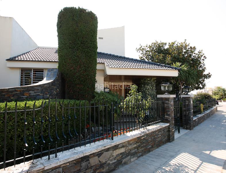 Foto fa9f872e-c2a3-4909-b5b3-bdfeaa710890. Chalet en avinguda del mas mates 14 14 casa en venta girona en Roses