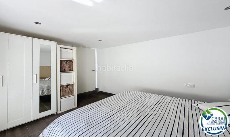 Foto e0ebc4b2-4461-42f0-88f8-7e4c39f4d028. Apartamento en calle jeroni pau 26 1 26 apartamento en venta girona en Roses