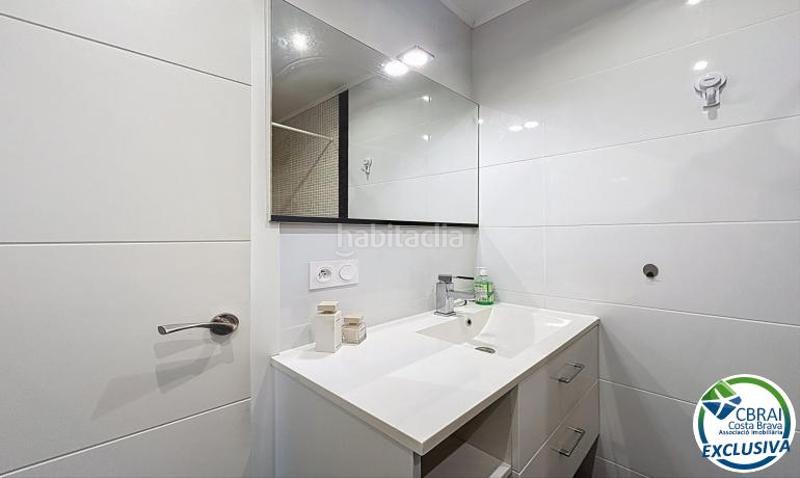 Foto ec470a0b-c885-4927-aa59-81dc10b6b7a2. Apartamento en calle jeroni pau 26 1 26 apartamento en venta girona en Roses